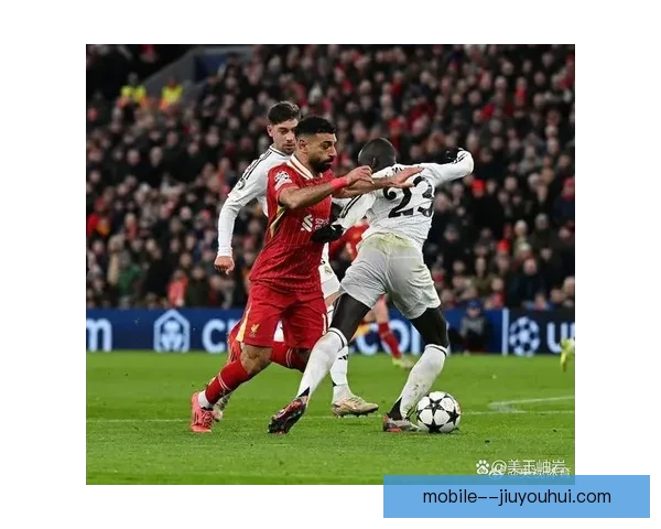 卡瓦哈尔欧冠决赛关键头球破门打破僵局点燃皇马夺冠征程全场沸腾