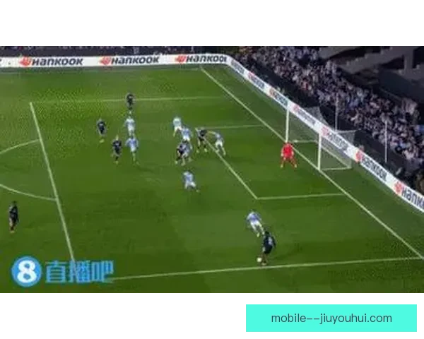 堂安律德甲主场上演远射世界波精彩破门助力球队获胜