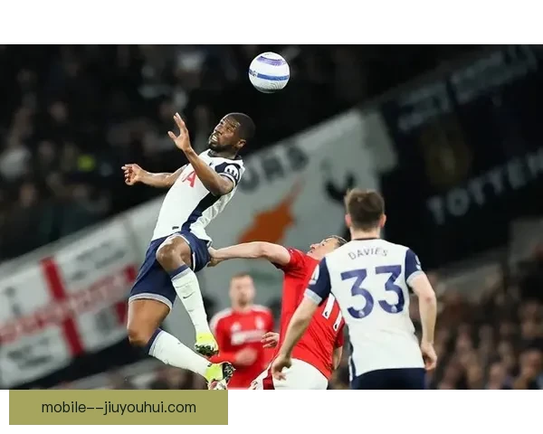 理查利森手术复出后状态大涨连连破门助球队获胜